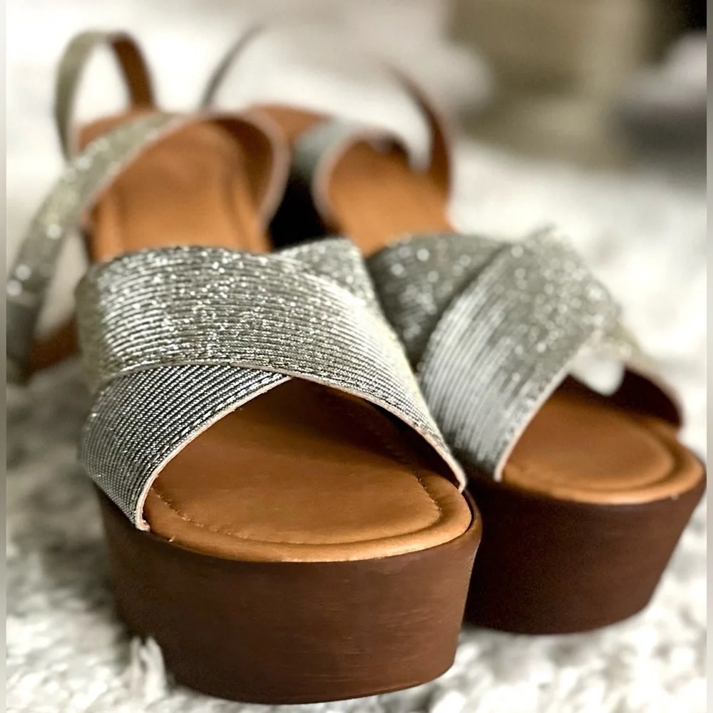 SEYCHELLES Sweetener Glitter Platform Heels Silver NWT 7.5 Statement Disco Heel